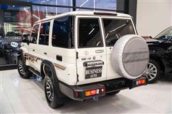 تۆیۆتا لاند کرۆزەر 70